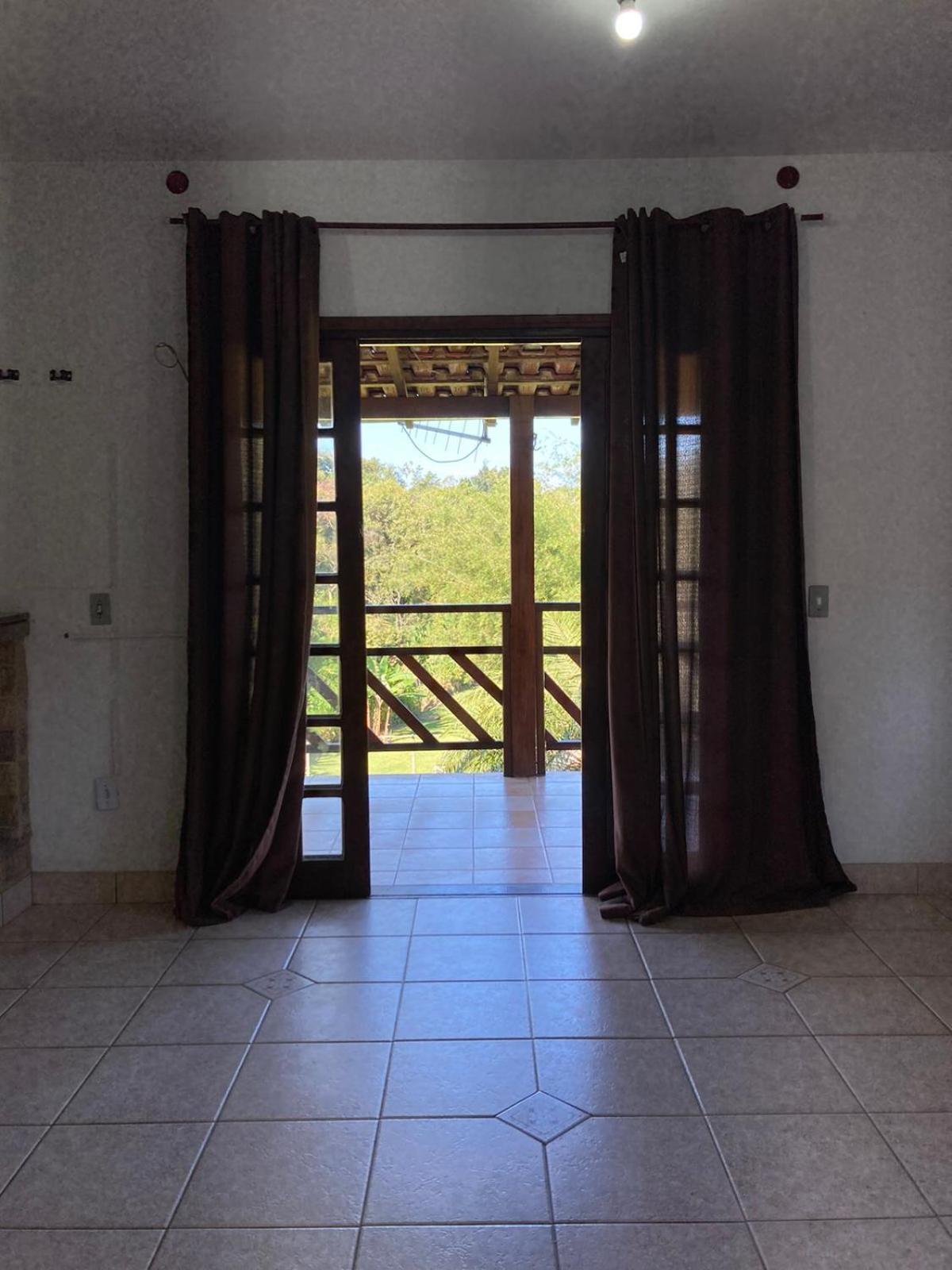 Vale Flores Homestay *