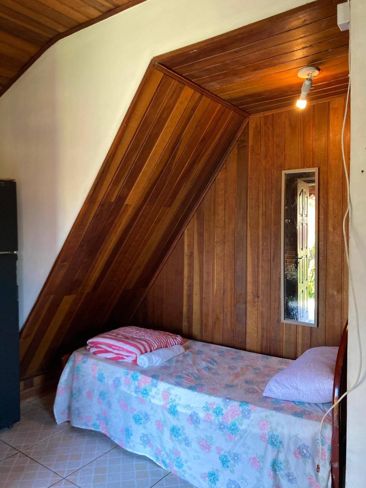 Homestay Vale Flores *