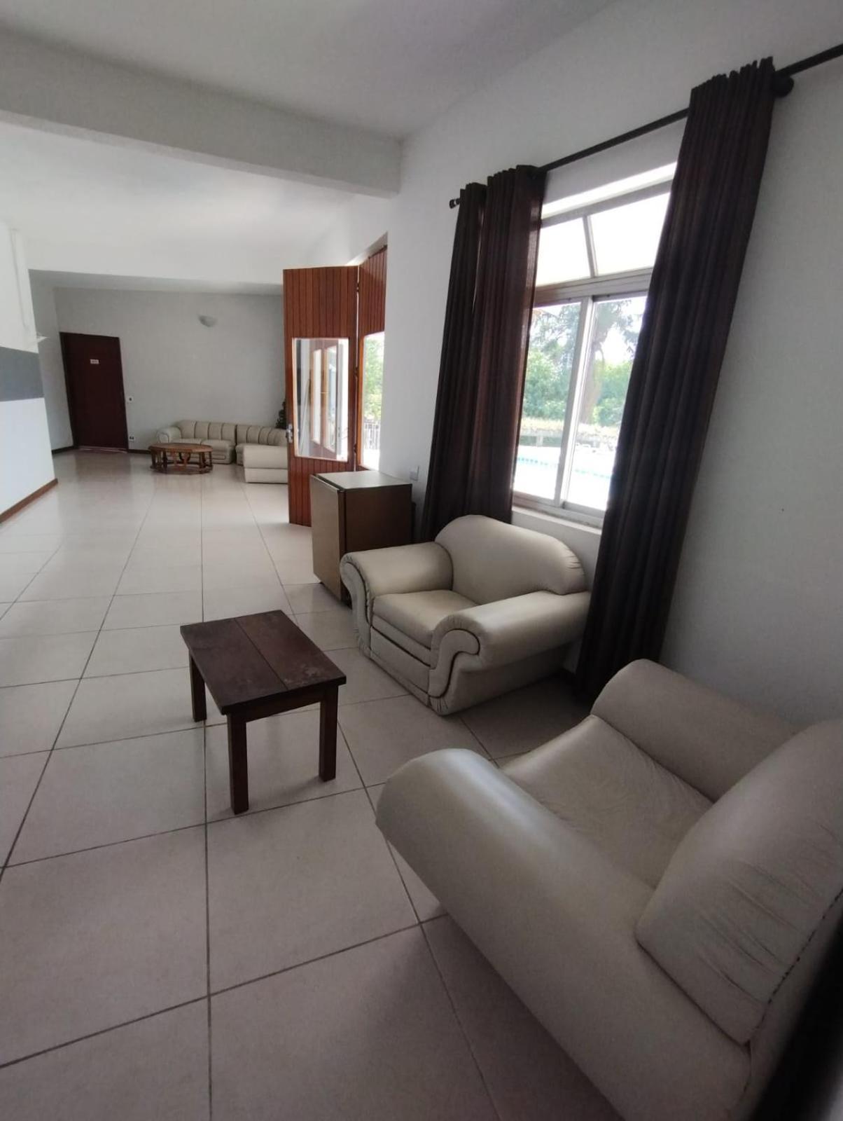Homestay Vale Flores *