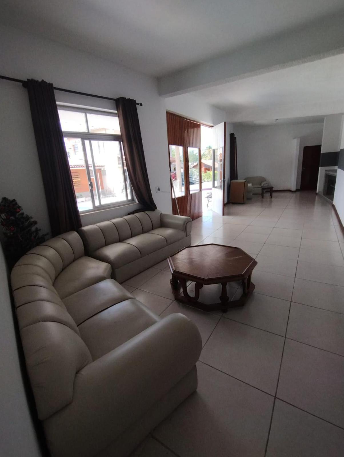 Homestay Vale Flores *